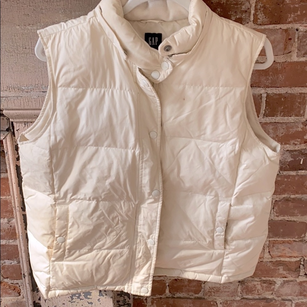 Gap puff vest